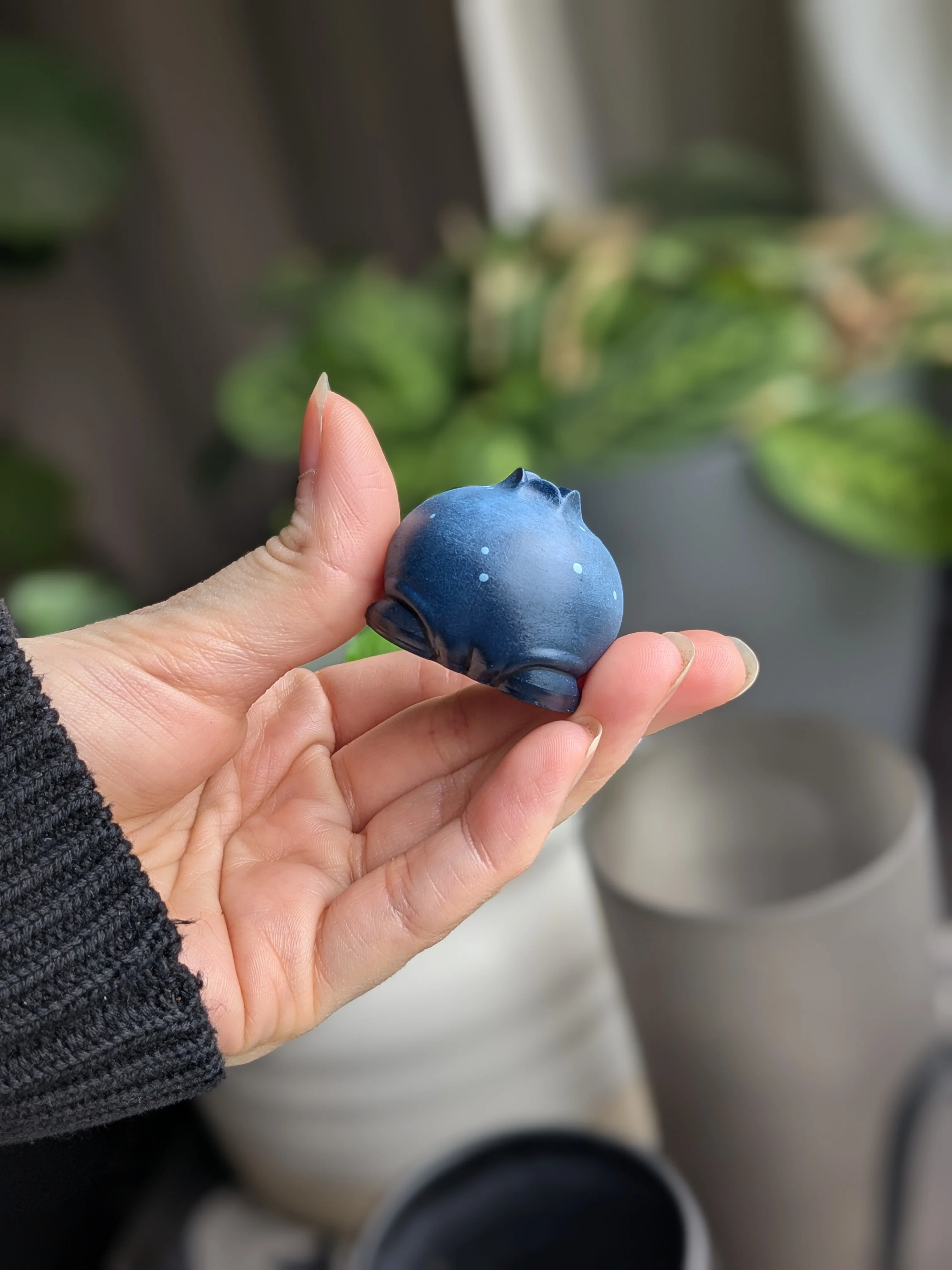 Happy Blueberry Frog - Image 3